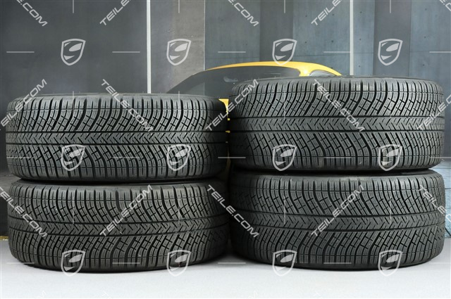 20-inch Cayenne COUPE Sport winter wheel set, rims 9J x 20 ET50 + 10,5J x 20 ET55 + Michelin winter tyres 275/45 R20 + 305/40 R20, with TPMS, black high gloss