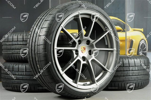 20-inch Spyder summer wheel set, rims 8,5J x 20 ET57 + 10,5J x 20 ET47, Pirelli summer tyres 235/35 ZR20 + 265/35 ZR20