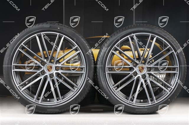 22" Sommerräder Satz 911 Turbo IV Design, Felgen 10J x 22 ET48 + 11,5J x 22 ET61 + Pirelli Sommerreifen 285/35 ZR22 + 315/30 ZR22, mit RDK-Sensoren