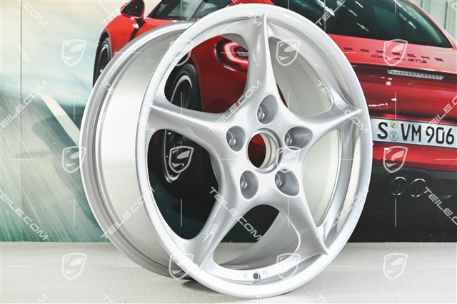 18-inch Carrera wheel, 7,5J  x 18 ET50