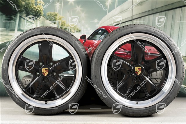 19" Sommerräder Satz "911 Sport Classic", Felgen 8,5J x 19 ET55 + 11,5J x 19 ET67, Michelin Reifen 235/35 ZR19 + 305/30 ZR19