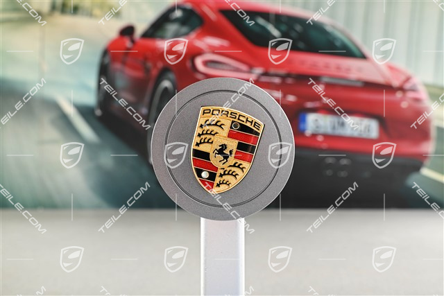 Carrera S, Raddeckel, farbiges Porschewappen, Stahlgrau (seidenmatt)