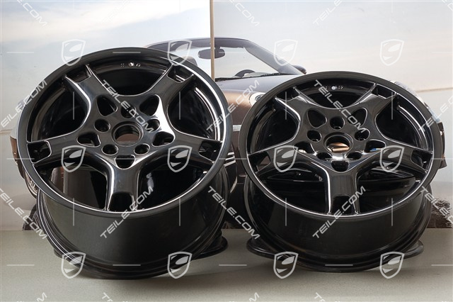 19-inch Carrera S wheel set, 8J x 19 ET57 + 11J x 19 ET67, black