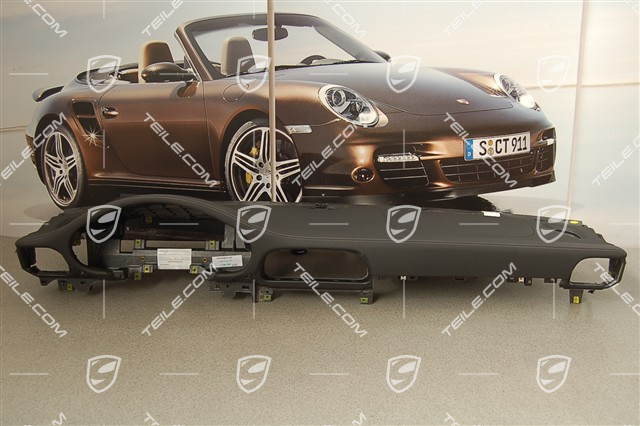 Dashboard, upper part, black leather