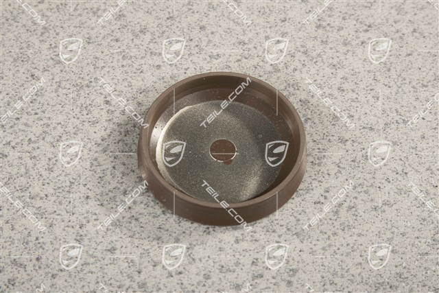 Camshaft end plug