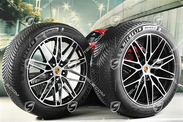 21-inch Cayenne COUPE "RS Spyder Design" winter wheel set, rims 9,5J x 21 ET46 + 11,0J x 21 ET49 + Michelin Pilot Alpin 5 SUV winter tyres 285/45 R21 + 305/40 R21, with TPMS, black high gloss