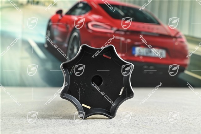 Spare wheel fastening part handle