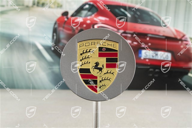 Hub cap, concave, crest coloured, Platinum