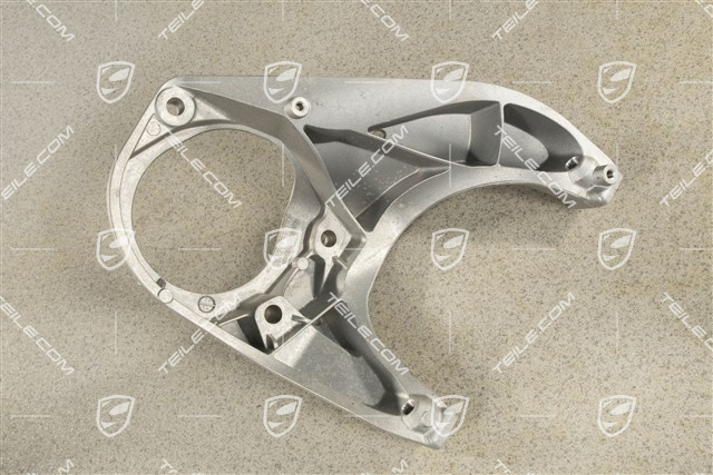 Engine carrier, L