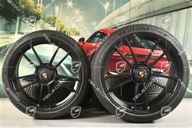 20+21-inch GTS "Turbo S" winter wheel set, central lock rims 8,5J x 20 ET50 + 11J x 21 ET66 + Michelin winter tyres 245/35 R20 + 295/30 R21, DOT/prod.year 2022, tyres profile 7mm, black satin matt