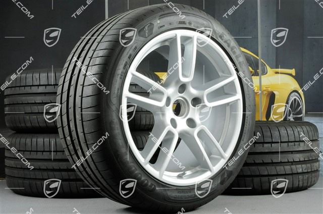 19" Sommerräder Satz "Panamera", Felgen 9J x 19 ET64 + 10,5 J x 19 ET62 + Goodyear Eagle Sommerreifen 265/45 R19 + 295/40 R19