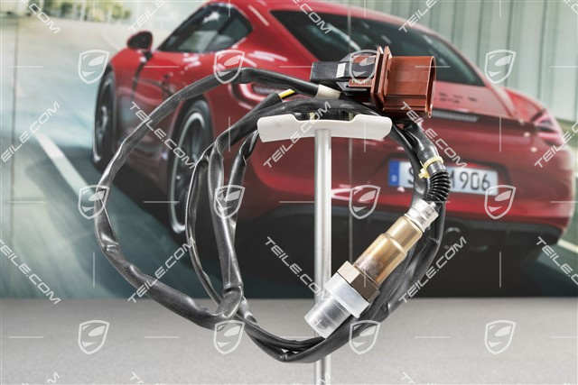 Oxygen sensor in front of catalityc converter, 4,5L S