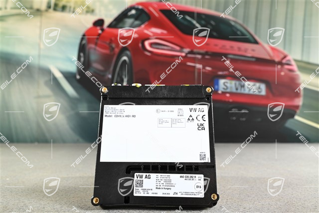 Control unit emergency call module and communication unit
