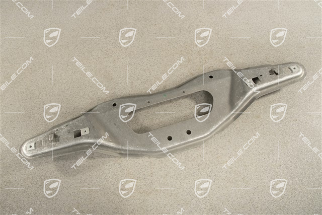 Spyder, Underbody trim bracket