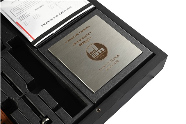 Chronograf Porsche Design 1 „911 S/T”, edycja jubileuszowa „60 lat 911”