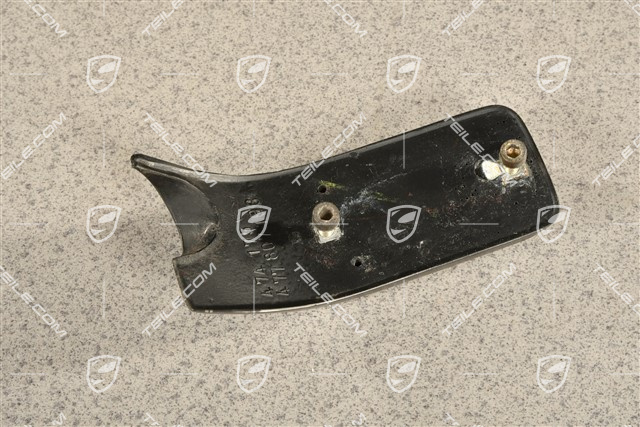 Front bumper, horn, L
