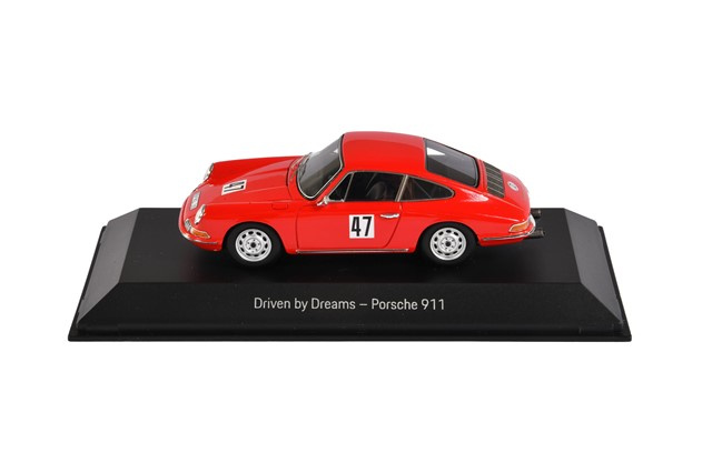 Porsche 911 2.0 Eberhard / Mahle, Driven by Dreams, 75Y, Spark, rot, Maßstab 1:43