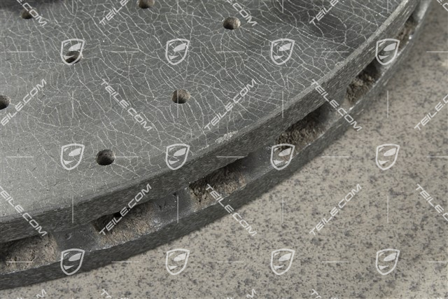 Brake disc, PCCB, minimally damaged at the edge, L