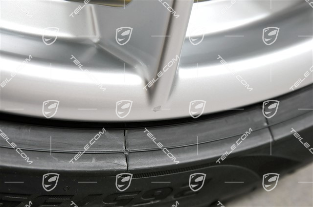 20" Carrera S koła letnie, komplet, felgi 8J x 20 ET57 + 10J x 20 ET45 + NOWE opony letinie Pirelli 235/35 ZR20 +265/35 ZR20, srebrne, z czujnikami ciśnienia