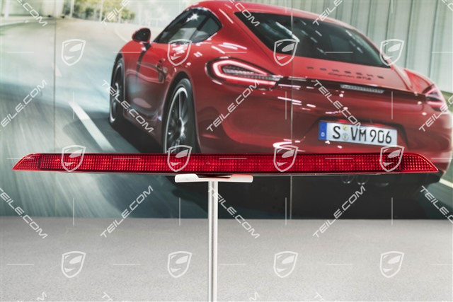 Dodatkowe / 3-cie światło stopu