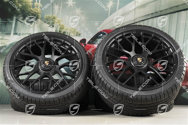 20" Turbo S Zentralverschluss Winterräder Satz für Carrera GTS, Felgen 8,5J x 20 ET51 + 11J x 20 ET52 + Pirelli Sottozero II Winterreifen 245/35 R20+295/30 R20, Schwarz (seidenglanz), mit RDK-Sensoren