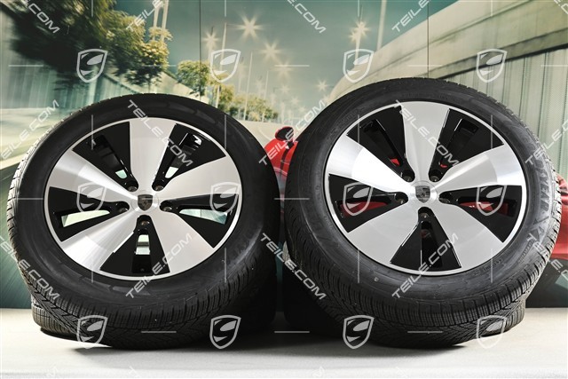 20" koła zimowe Macan, felgi 7,5J x 20 ET32 + 10J x 20 ET49 + opony zimowe Goodyear 235/55 R20 + 285/45 R20, czarny wysoki połysk, przebieg około 30km