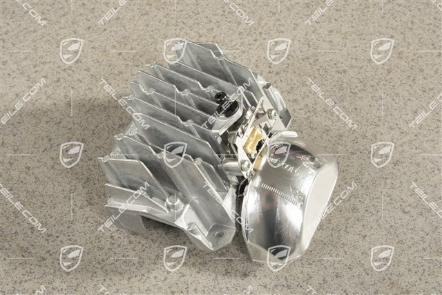 LED module, headlamp, L=R