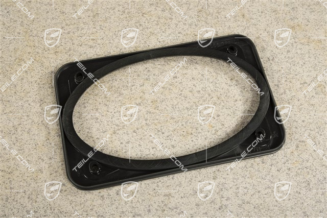 Coupe / Targa, Ramka głośnika w tylnej półce, L=R