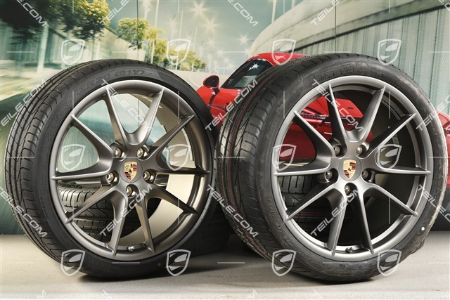 20-inch Carrera S III summer wheel set, 8,5J x 20 ET51 + 11J x 20 ET52 + NEW Pirelli summer tyres 245/35 ZR20 + 305/30 ZR20, with TPMS, Platinum Silk Gloss