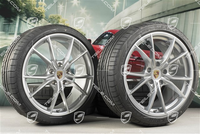 20" Carrera S summer wheels set, rims 8J x 20 ET57 + 10J x 20 ET45, GoodYear summer tires 235/35 ZR20 + 265/35 ZR20, silver, with TPMS
