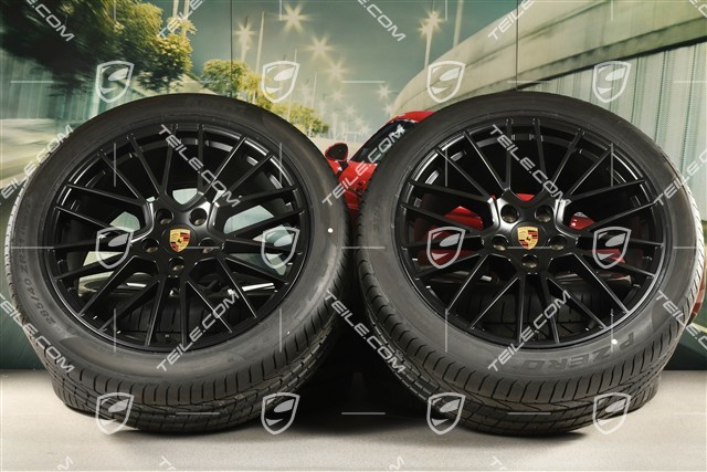 21" Cayenne RS Spyder Sommerräder Satz, Felgen 9,5J x 21 ET46 + 11,0J x 21 ET49 + Pirelli P Zero Sommerreifen 285/40 R21 + 315/35 R21, schwarz seidenmatt