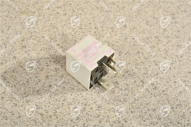 Fuel pump relay