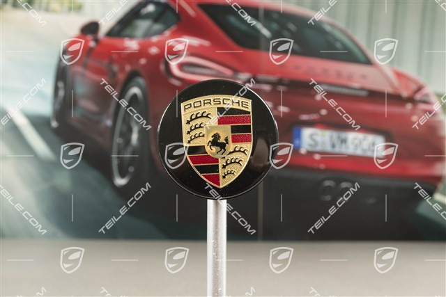 Central locking hub cap, black high gloss