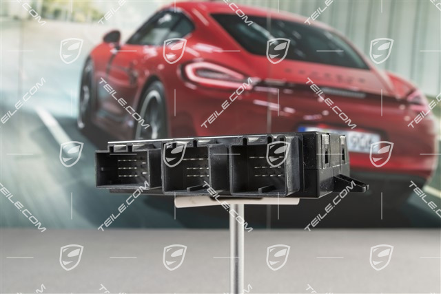 Steuergerät, Anhängevorrichtung, elektrisch ausklappbar