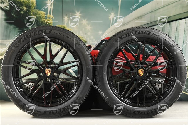 21-inch Cayenne COUPE "RS Spyder Design" winter wheel set, rims 9,5J x 21 ET46 + 11,0J x 21 ET49 + NEW Michelin Pilot Alpin 5 SUV winter tyres 285/45 R21 + 305/40 R21, with TPMS, black high gloss