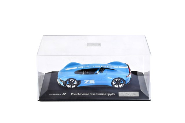 Porsche Vision Gran Turismo Spyder 1:43 model car