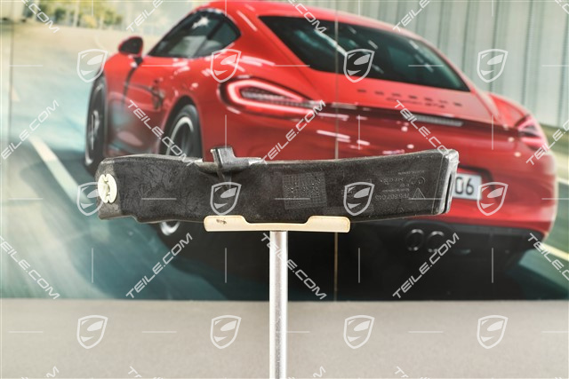 Bracket / wheel liner holder in the rear bumper, L