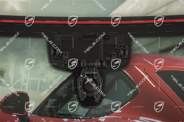 Windshield, coupé, tinted