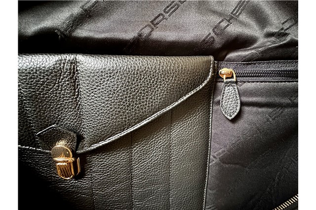 "60Y 911" Touring Bag 911 "60 Jahre 911", Pepita Muster in Schwarz/Rot, Jubiläumsplakette 50/30/28 cm