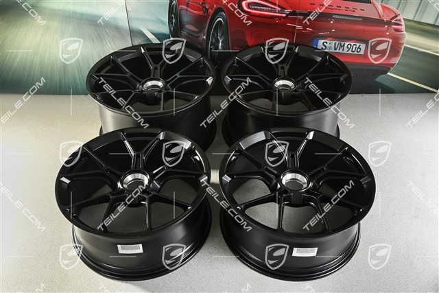 20"+21" GT3 / GT3RS Felgensatz, Zentralverschluss Felgen 9J x 20 ET43 + 11,5J x 21 ET46, für Winterbetrieb geeignet, schwarz seidenmatt
