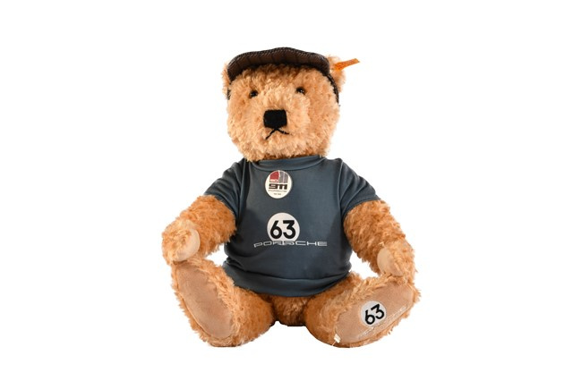 60Y 911 Steiff x Porsche Teddy Bear - 60 Years of Porsche 911 - Limited Edition / 1.911 units