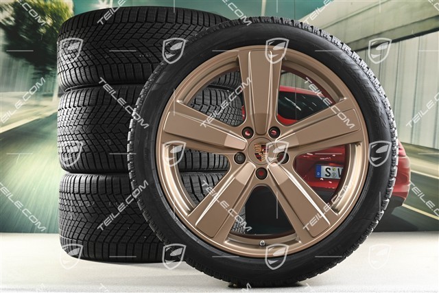 22" Koła zimowe, komplet, Cayenne Exclusive Design Sport, felgi 10J x 22 ET48 +11,5J x 22 ET61 + opony zimowe Pirelli 285/40 R22 + 315/35 R22, Neodyme