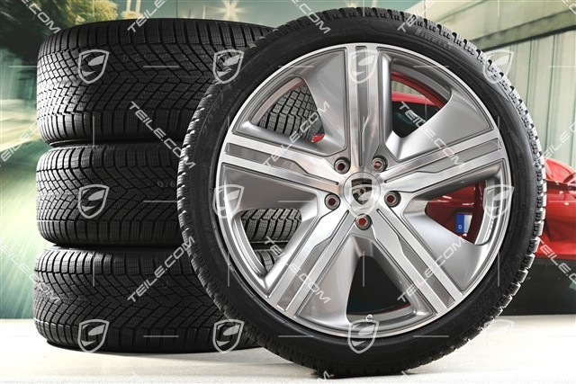 22-inch Macan Exclusive Design winter wheel set, rims 9J x 22 ET29 + 11J x 22 ET47 + Pirelli winter tyres 255/40 R22 + 295/35 R22, Platin Silver