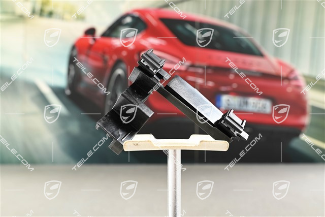 Aufnahme für Rückfahrkamera Anschlussstecker