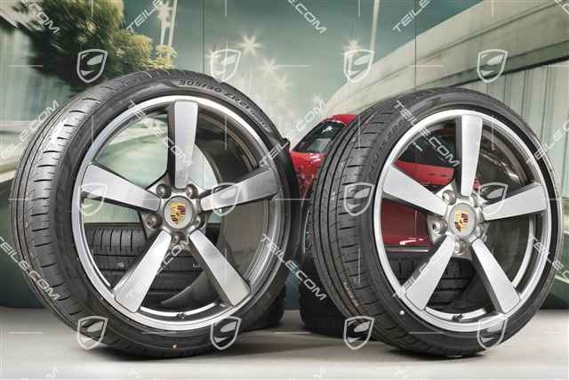 20+21-inch summer wheel set Exclusive Design, rims 8,5J x 20 ET50 + 11,5J x 21 ET67 + Goodyear summer tyres 245/35 R20 + 305/30 R21, with TPM