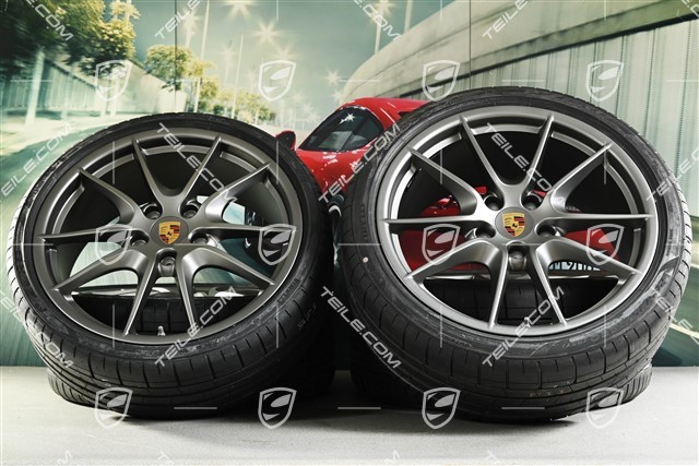 20-inch Carrera S summer wheel set, Platinum (silk gloss), 8J x 20 ET57 + 9,5J x 20 ET45 + NEW Pirelli summer tyres 235/35 ZR20 + 265/35 ZR20, with TPM