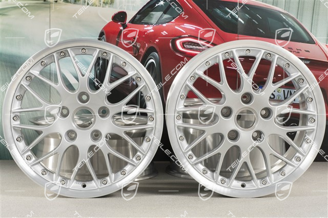 18-inch SportClassic II wheel set, 7,5J x 18 ET50 + 10J x 18 ET65