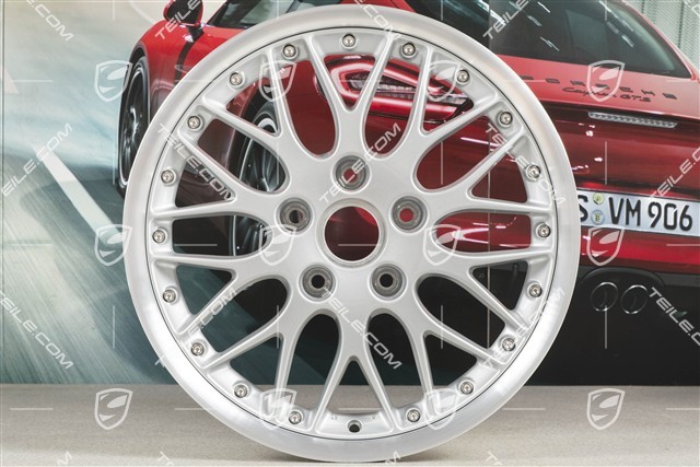 18-inch SportClassic II wheel set, 8J x 18 ET52 + 10J x 18 ET65
