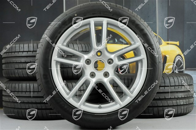 19" Sommerräder Satz "Panamera", Felgen 9J x 19 ET64 + 10,5 J x 19 ET62 + Goodyear Eagle Sommerreifen 265/45 R19 + 295/40 R19