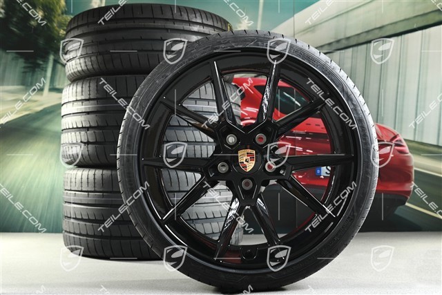 20+21" Carrera S Sommerräder Satz, Felgen 8,5J x 20 ET50 + 11,5J x 21 ET79 + NEUE Goodyear Sommerreifen 245/35 R20 + 315/30 R21, schwarz hochglanz